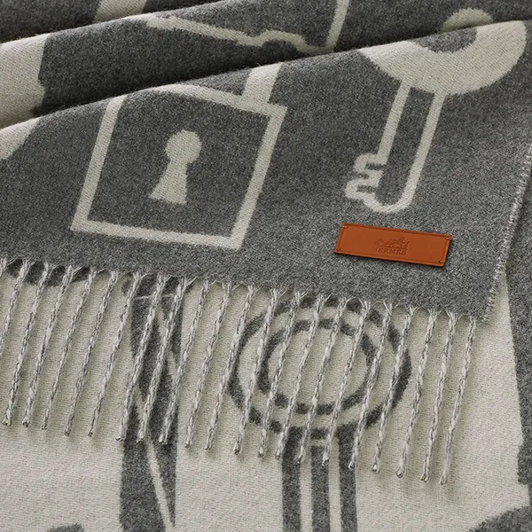 Khăn Choàng Nữ Hermès Casaque Porte-Clefs Flanelle / Ivoire Màu Xám