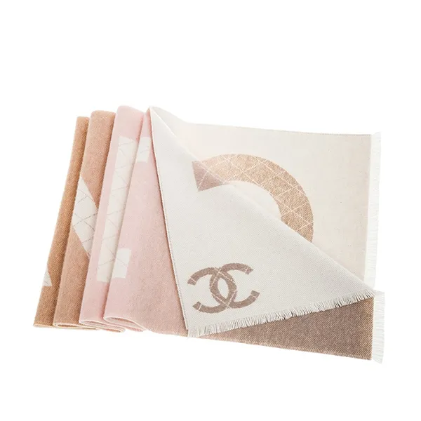Khăn Nữ Chanel New Two Tone Gradient Logo Cashmere Scarf Phối Màu