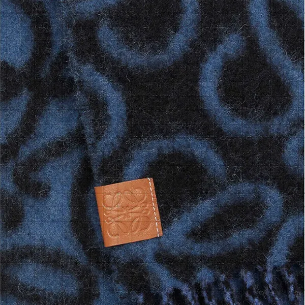 Khăn Quàng Cổ Loewe Anagram Patch Wool And Alpaca Blend Scarf Màu Xanh