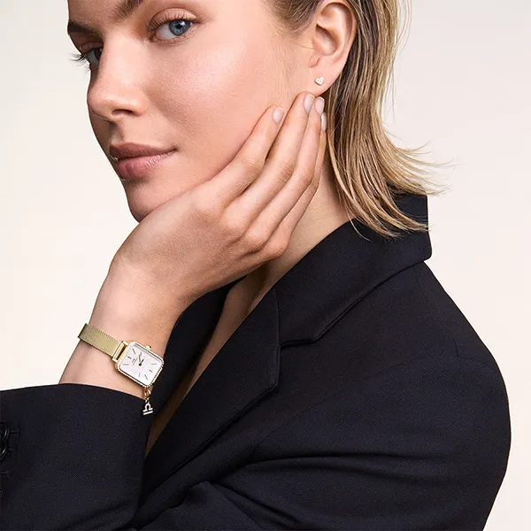 Khuyên Tai Nữ Daniel Wellington Crystal Heart Stud DW00400858 Màu Vàng Hồng (Một Chiếc)