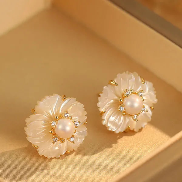 Khuyên Tai Nữ Jessica Pearl Apricot Blossom JE50 Màu Trắng