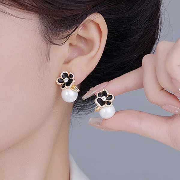 Khuyên Tai Nữ Jessica Pearl Black Blossom JE55 Màu Đen Vàng