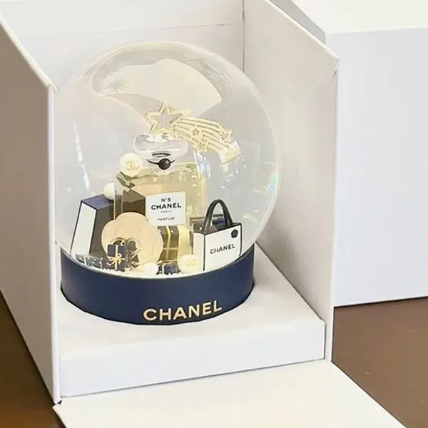 Mô Hình Quả Cầu Chanel Christmas Gift Star Crystal Ball Snowball Màu Xanh