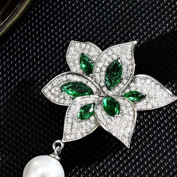 Pin Cài Áo Nữ Meri Emerald Bloom BR897 Màu Xanh Bạc