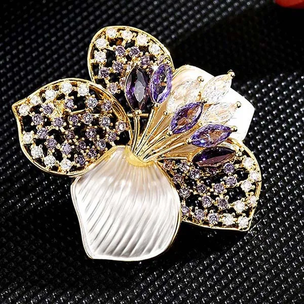 Pin Cài Áo Meri Purple Narcissus BR896 Màu Tím