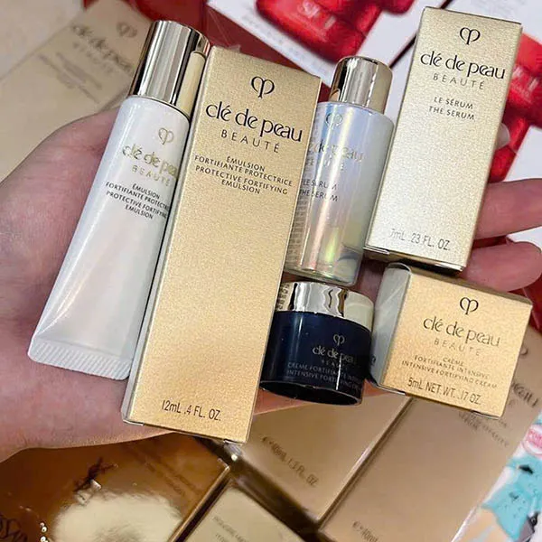 Set Chăm Sóc Da Clé De Peau (Emulsion 12ml + The Serum 7ml + Kem Đêm Intensive Fortifying Cream 5ml) 3 Món