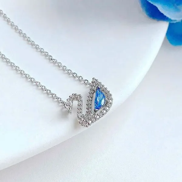 Set Dây Chuyền Và Khuyên Tai Nữ Swarovski Dazzling Swan Blue Swan Earrings And Necklace 5521471 Màu Bạc Xanh