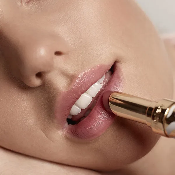 Son Dưỡng Sisley Paris Phyto-Lip Balm 3 Crush Màu Hồng Nâu