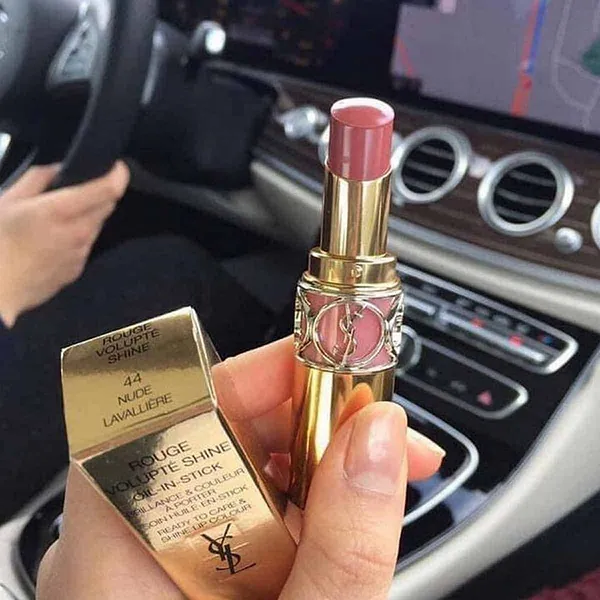 Son Dưỡng Yves Saint Laurent YSL Rouge Volupté Shine 44 Nude Lavalliere Màu Nâu Đất