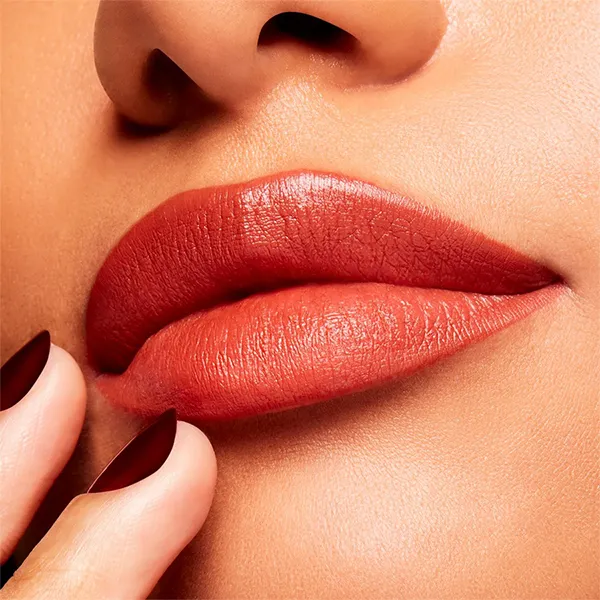 Son Lì Mac Powder Kiss Velvet Blur Slim Stick 886 Marrakesh Mere Màu Đỏ Nâu