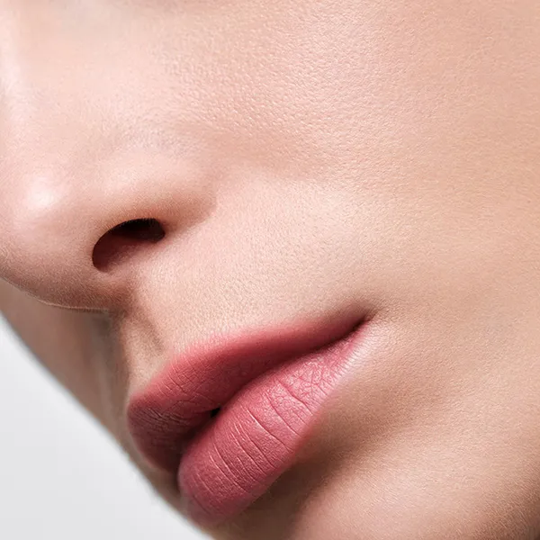 Son Prada Monochrome Soft Matte Lipstick P158 Meranti Màu Hồng Đào