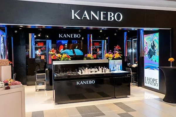 Phấn Phủ Kanebo Milano Collection Face Up Powder 2026 24g