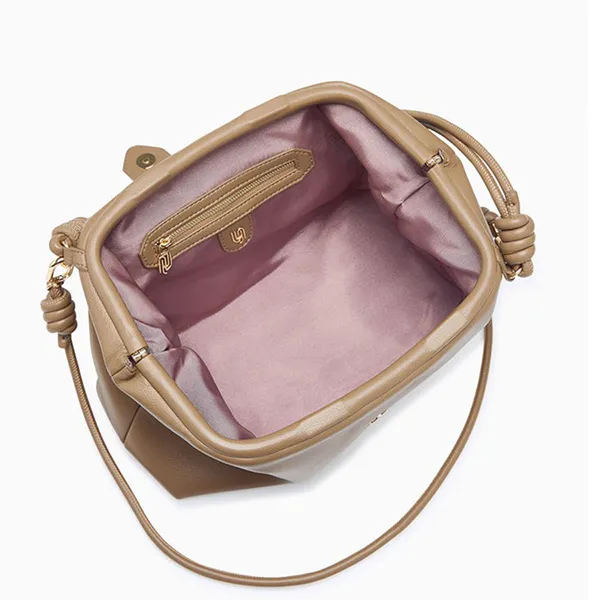 Túi Đeo Chéo Nữ Lyn Pillow Crossbody Bag - Brown L25FBWC008 Màu Nâu