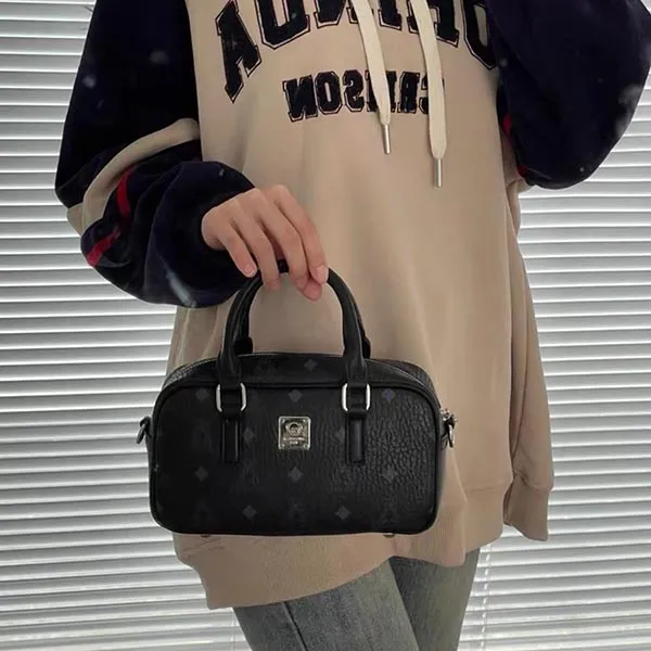 Túi Xách Tay Nữ Guoo Bear GU1190-19250 Màu Đen