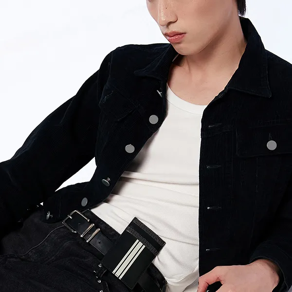 Ví Đựng Thẻ Lyn Link Card Case Wallet - Black LL25FWM653 Màu Đen