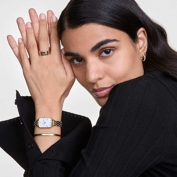 Vòng Đeo Tay Daniel Wellington Classic Bracelet G DW00400075 Màu Vàng