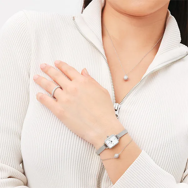 Vòng Đeo Tay Daniel Wellington Pavé Crystal Pendant Bracelet Silver Màu Bạc
