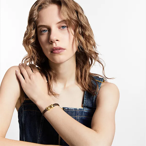 Vòng Đeo Tay Nữ Louis Vuitton LV Historic Mini Monogram Bracelet M6407F