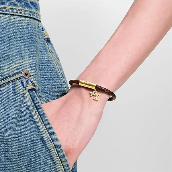 Vòng Đeo Tay Nữ Louis Vuitton LV Push M1035E Màu Nâu - Vàng