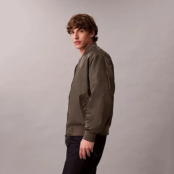 Áo Khoác Nam Calvin Klein CK Nylon Bomber Jacket 4RC526G - 021 Màu Nâu Size XS