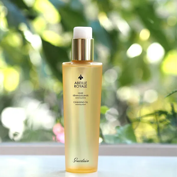 Dầu Tẩy Trang Guerlain Abeille Royale Cleansing Oil AntiPollution 150ml