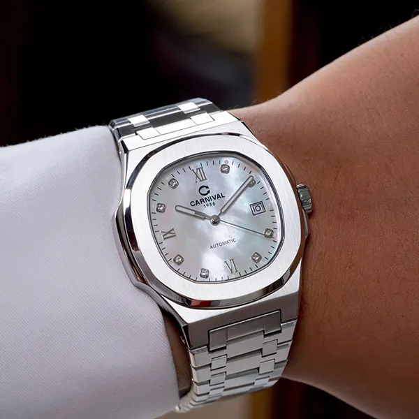 Đồng Hồ Nam Carniva 8160G-VT-TK Màu Bạc