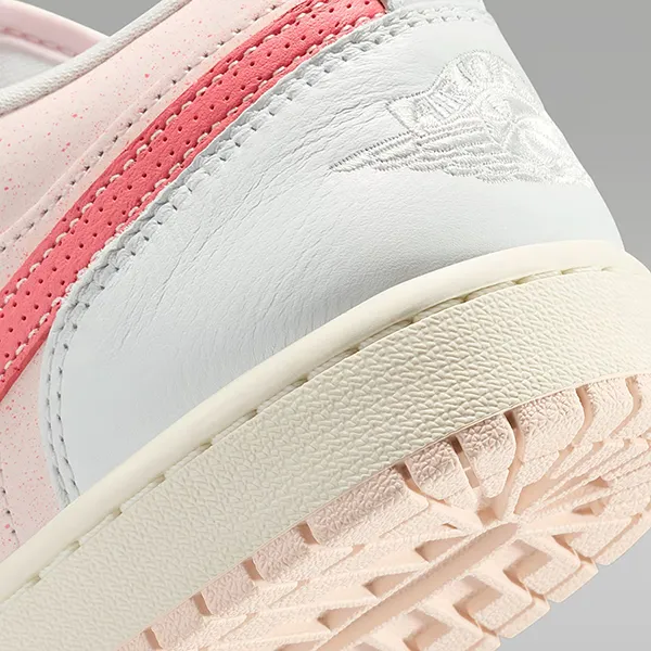 Giày Thể Thao Nữ Nike Air Jordan 1 Low IB8156-133 Màu Hồng Size 36