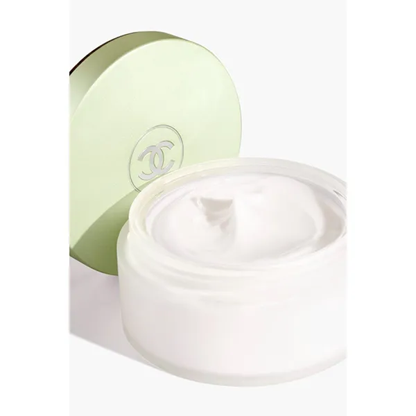 Kem Dưỡng Thể Hương Nước Hoa Chanel Chance Eau Fraiche Body Cream 150g