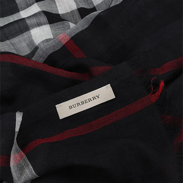 Khăn Choàng Burberry Wool And Silk Light Scarf Màu Đen