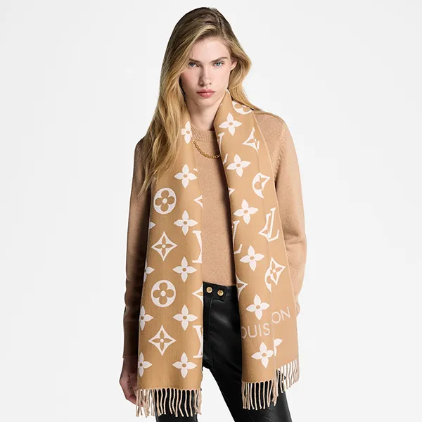 Khăn Quàng Cổ Louis Vuitton LV Essential Scarf M77728 Màu Be