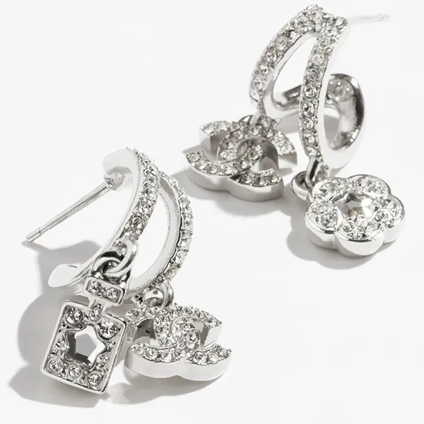 Khuyên Tai Nữ Chanel Luxurious Double Hoop Earrings Màu Bạc