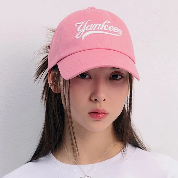 Mũ MLB Culsive Lettering Unstructured Ball Cap New York Yankees 3ACPVL34N-50PKS Màu Hồng