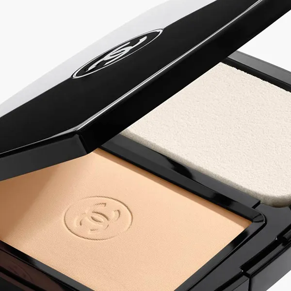 Phấn Phủ Dạng Nén Chanel Ultra Le Teint Compact Tone BR12
