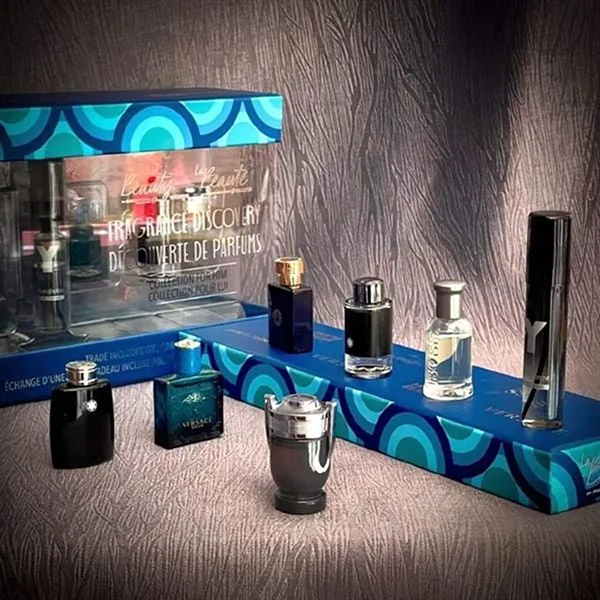 Set Nước Hoa Mini Nam Versace Fragrance Discovery 7 Món