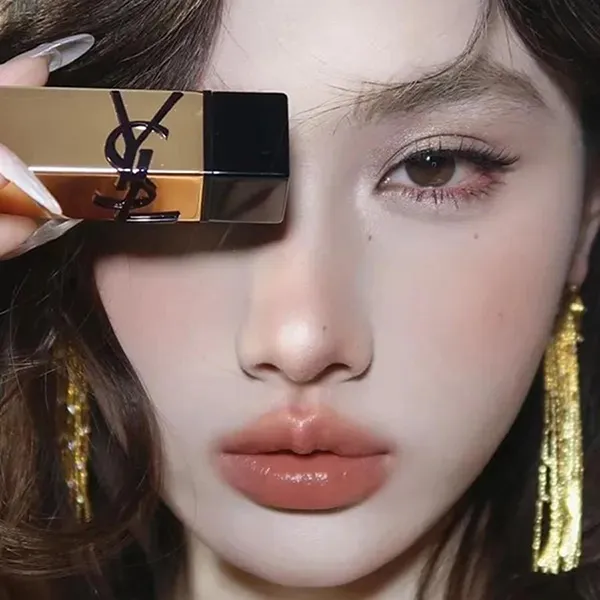 Set Nước Hoa Yves Saint Laurent YSL Black Opium EDP Trio Holiday 3 Món (EDP 90ml + Mini EDP 10ml + Son Rouge NM Nu Muse Mini)