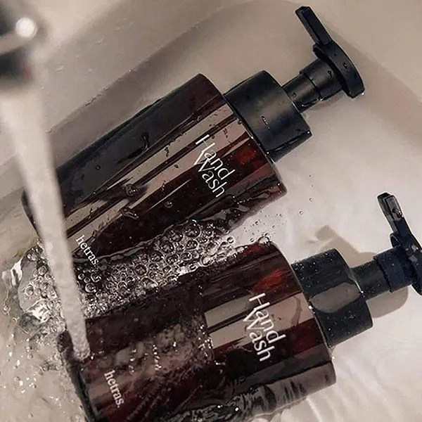 Set Nước Rửa Tay Hetras Hotel Wood 2 Lọ x 515ml