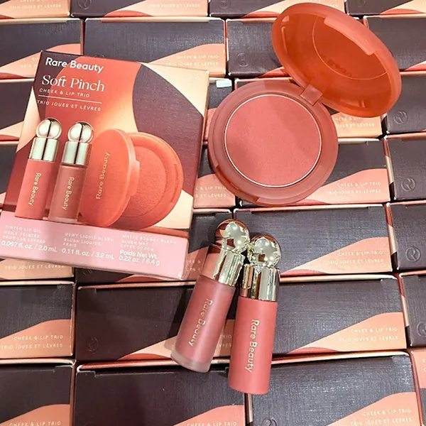 Set Trang Điểm Rare Beauty Soft Pinch Cheek & Lip Trio Makeup Gift Set 3 Món