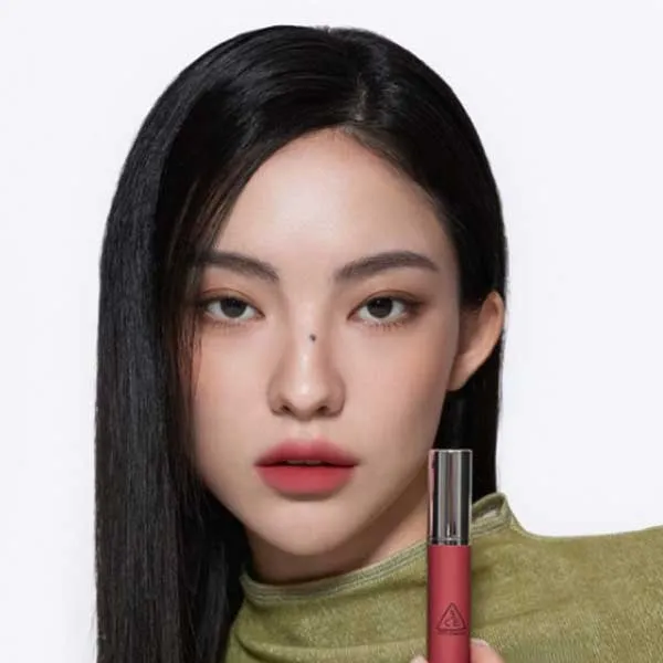 Son Kem 3CE Hazy Lip Clay Paintingcot Màu Đỏ Hồng Đất