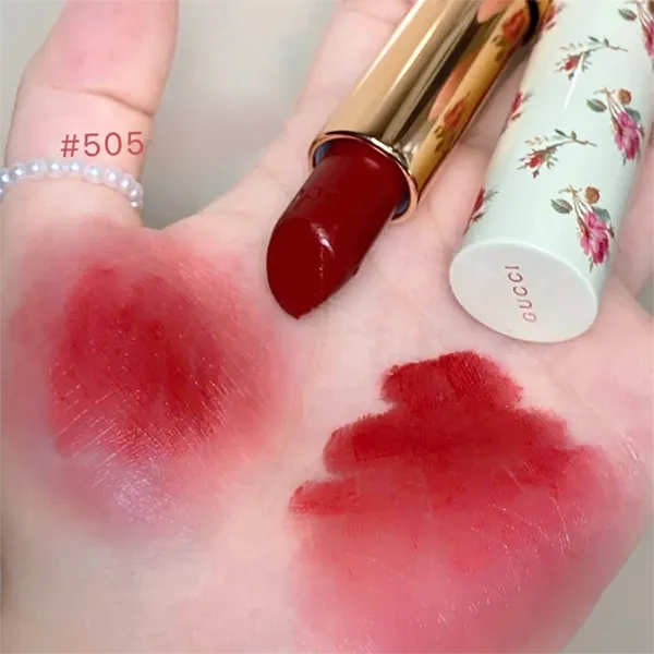 Son Lì Gucci Rouge À Lèvres Voile Lipstick 505 Janet Rust Màu Đỏ Gạch (Vỏ Hoa)