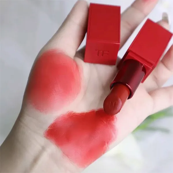 Son Lì Tom Ford TF Lip Color Matte Limited Edition 16 Scarlet Rouge Màu Đỏ Thuần