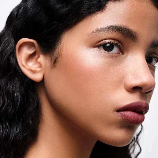 Son Prada Monochrome Hyper Matte Lip P58 Tamaris Màu Hồng Đất