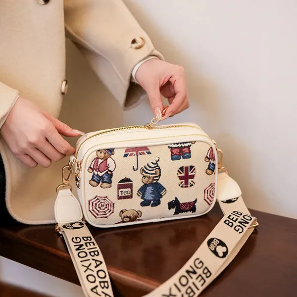 Túi Đeo Chéo Nữ Beibaobao Cartoon Teddy Bear Trendy Color Crossbody Bag 6977374784123 Màu Trắng