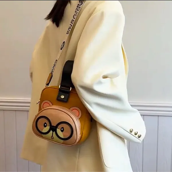 Túi Đeo Chéo Nữ Beibaobao Cute Cartoon Crossbody Bag 6977374781443 Màu Nâu