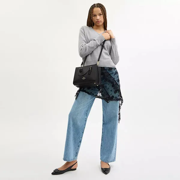 Túi Đeo Chéo Nữ Coach Maggie Small Tote Bag CY668 /Gold/Black Màu Đen