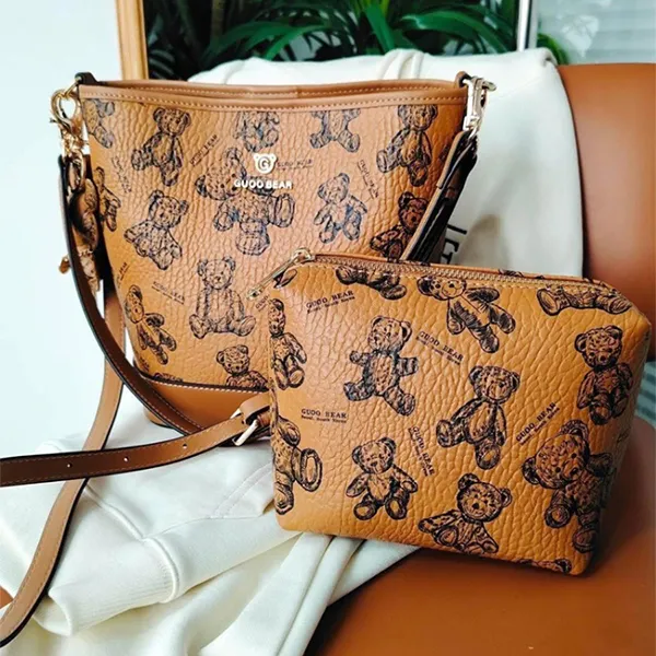 Túi Xách Tay Nữ Guoo Bear GU1165-2920 Màu Nâu