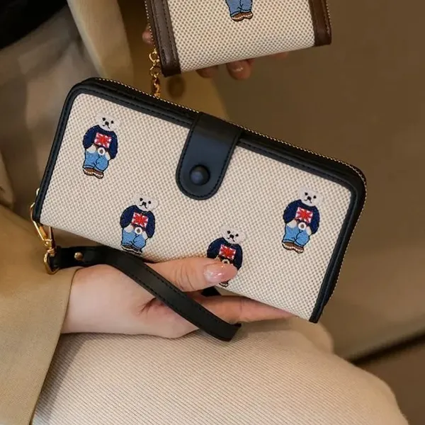 Ví Nữ BeiBaoBao M881 2000214250084 Màu Trắng Đen