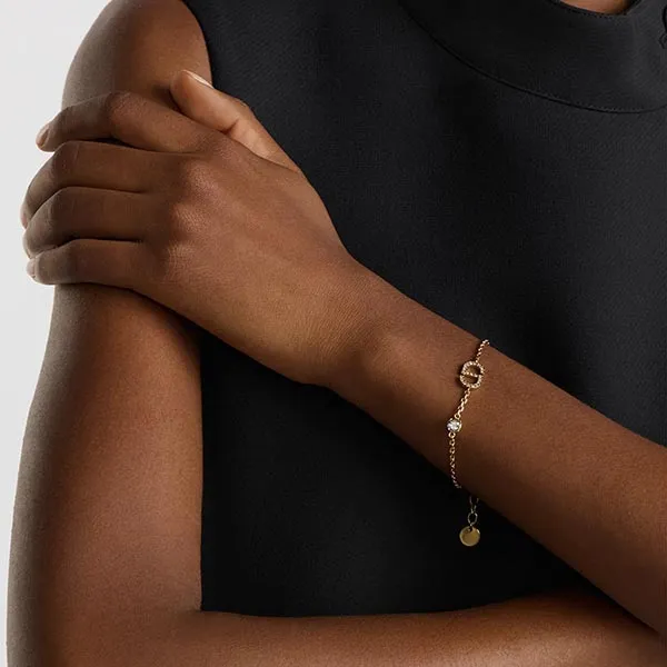 Vòng Đeo Tay Nữ Dior Petit CD Bracelet Gold-Finish Metal And White Crystals B2522WOMCY_D03S Màu Vàng Gold