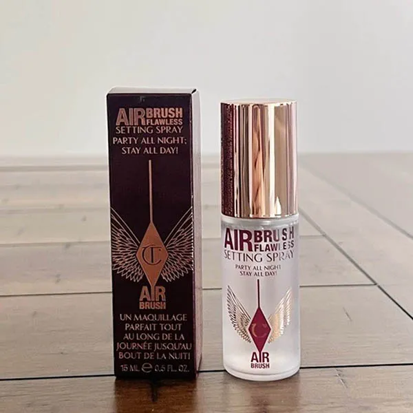 Xịt Khóa Nền Trang Điểm Charlotte Tilbury Airbrush Flawless Setting Spray 15ml