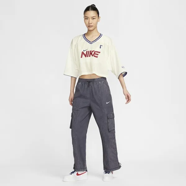 Áo Croptop Nữ Nike Sportswear Graphic Crop Jersey Asia Sizing HF6288-133 Màu Be