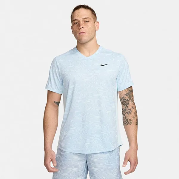 Áo Thun Nam Nike Court Victory Men's Dri-FIT Tennis Top FD5392-474 Màu Xanh Nhạt Size L